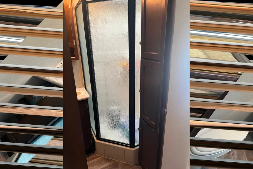 Keystone Bullet 248RKS Sleeps 6!