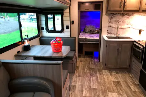 2021 Sunset Trail Bunk House Travel Trailer