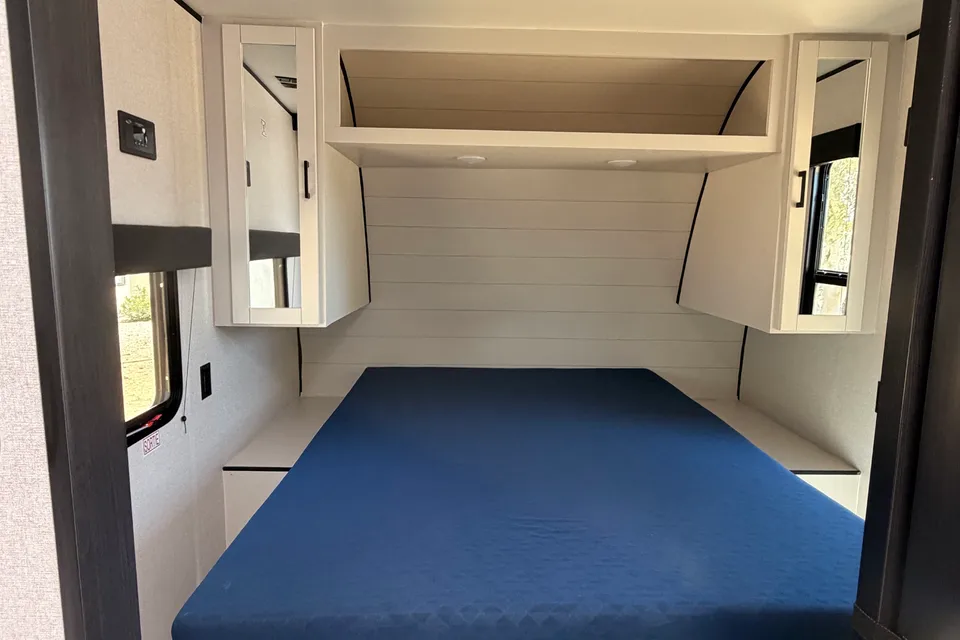 ARISTIDES's Jayco Jay Flight Six Travel Trailer