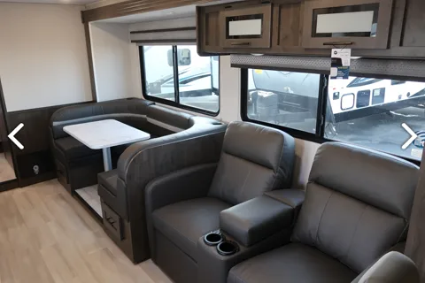 Explore Upstate SC Parks & Lake Hartwell in Class C RV