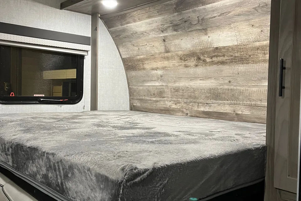 2022 Grand River Gulf Stream 22MB Ultralight Travel Trailer