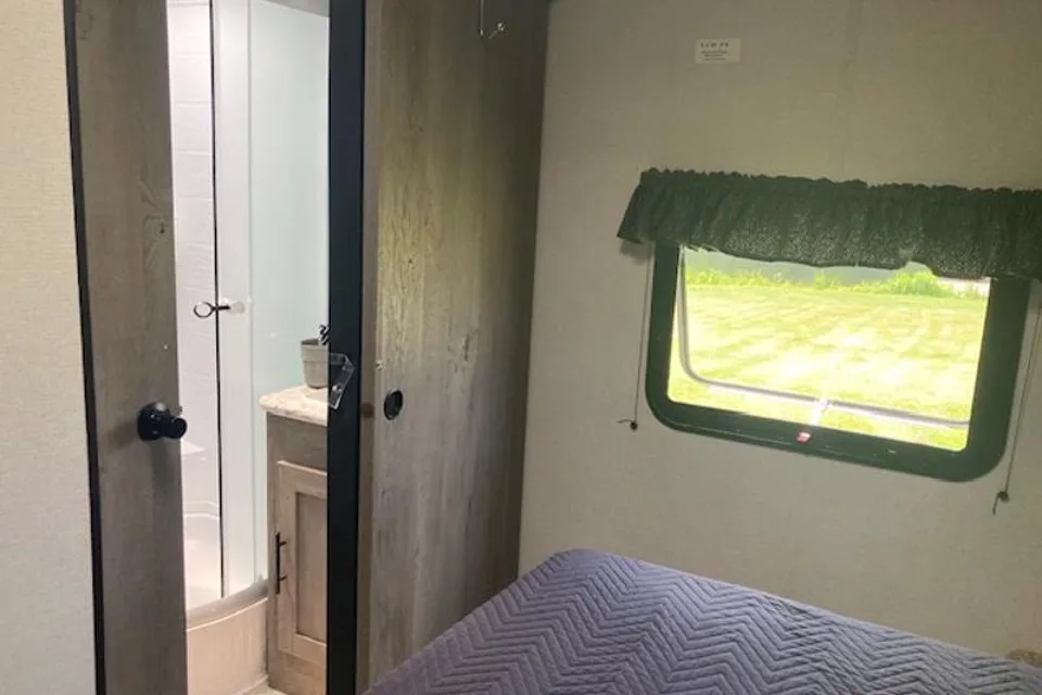 Keystone 311RE Springdale Travel Trailer