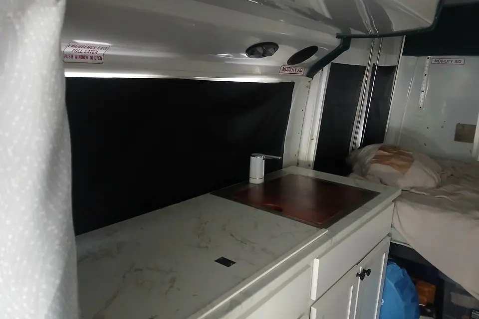 Unique Startrans Supreme Class C