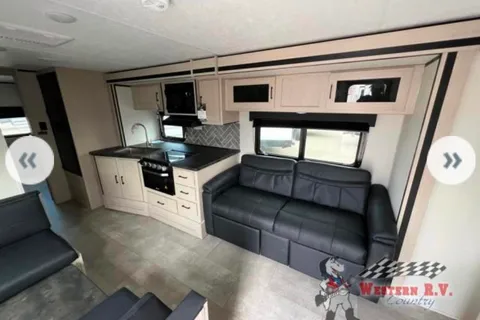 Coachmen Apex 300BHS Travel Trailer