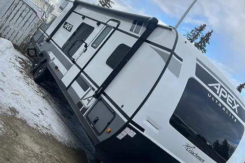 Coachmen Apex 300BHS Travel Trailer