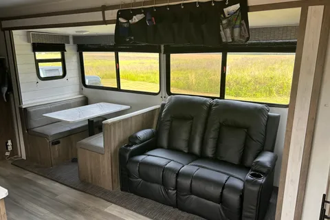 William's Heartland BH 270 Travel Trailer