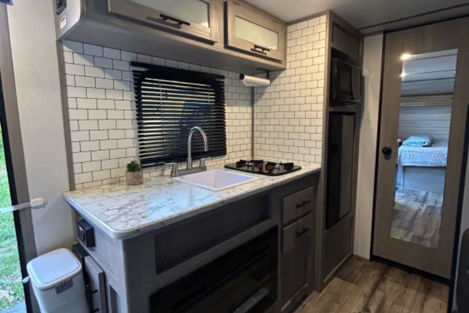 Celeste's Coleman 17 B Travel Trailer
