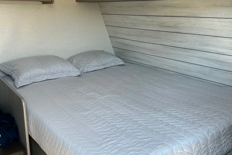 Celeste's Coleman 17 B Travel Trailer