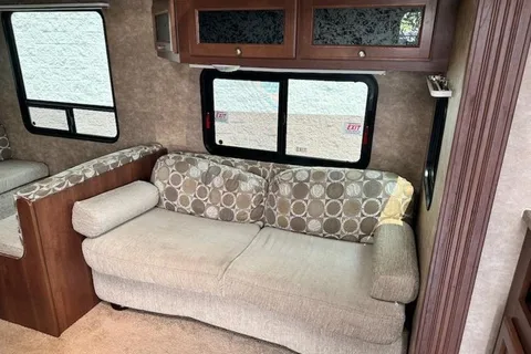 Crossroads Z-1 Travel Trailer