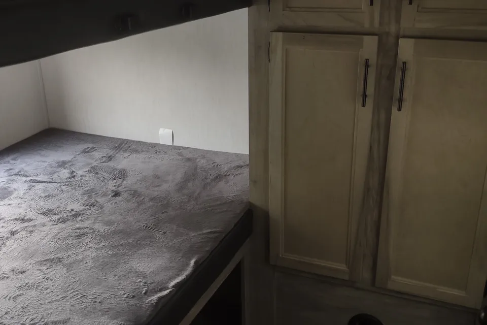 Jayson's Alpha wolf 278 bh Fifth Wheel