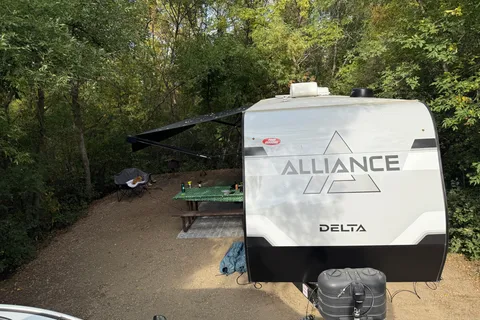 Alliance Delta BH241 Travel Trailer, Starlink included.