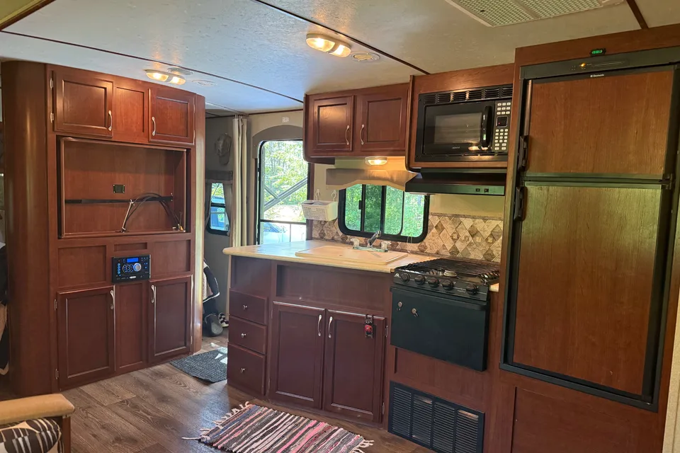 Luxe Adventures in the Evergreen Escape