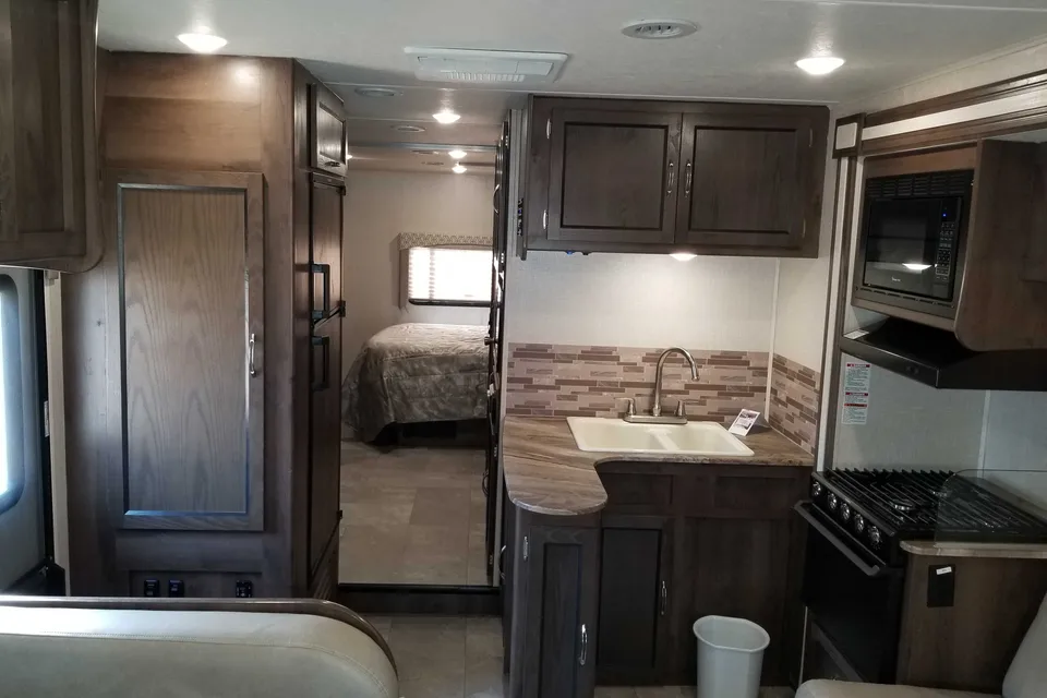 FSIG Coachmen Freelander Class C