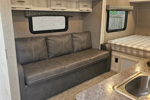 Josee's Flagstaff E-Pro 19FBS Travel Trailer