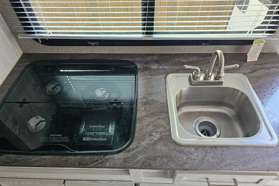 Josee's Flagstaff E-Pro 19FBS Travel Trailer