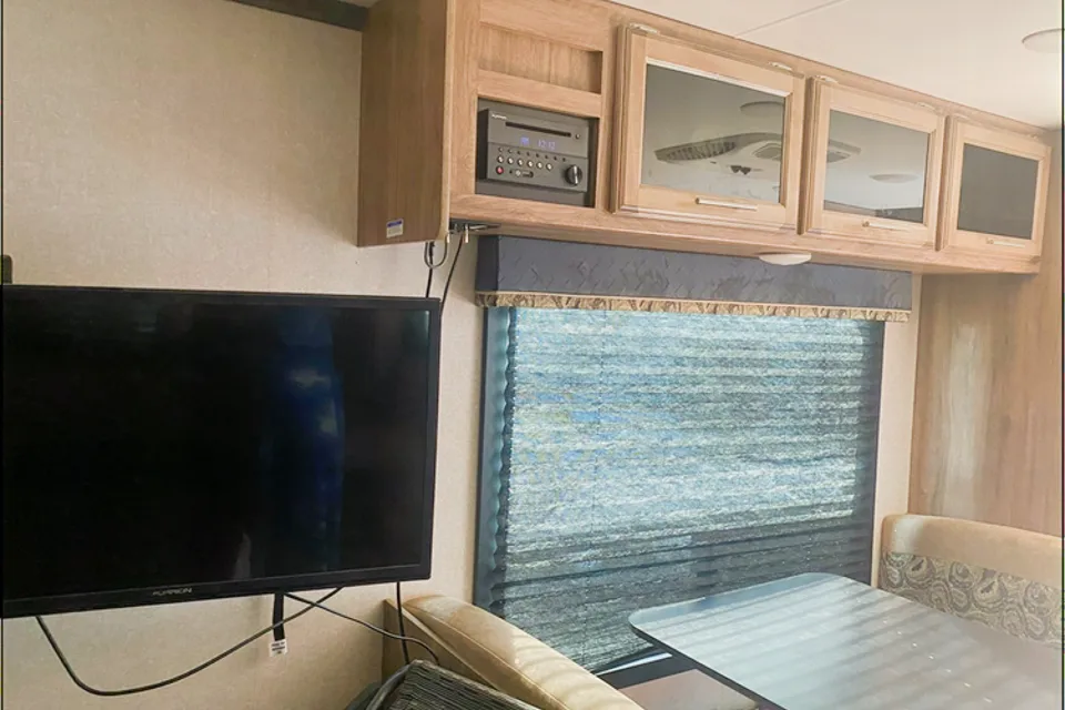 Gabriel's Jayco  Jayco feather 23 RBM  Travel Trailer