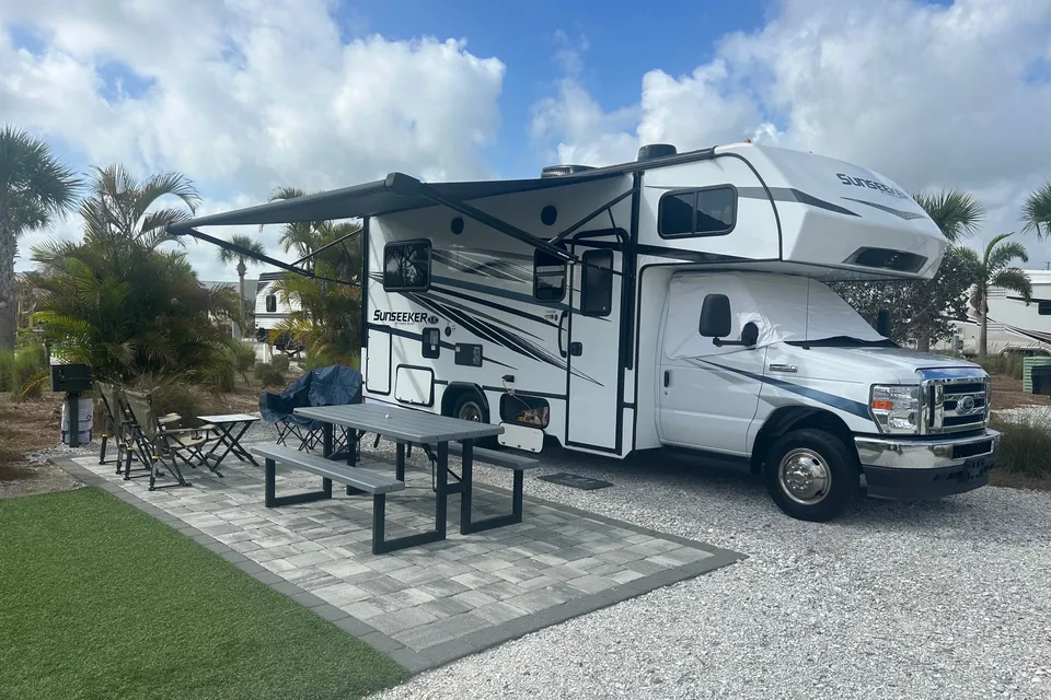 Forest River Sunseeker LE Class C