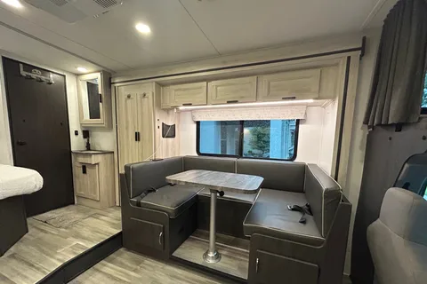 2024 Sunseeker Class C | Family Ready + Pickup or Delivery