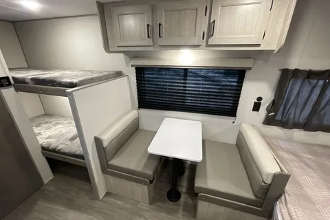 Aurora Dream Pod