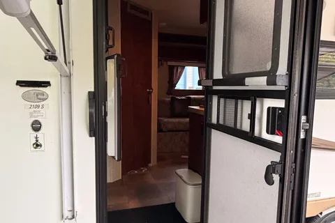 Happy Camper Mini-Lite 2109
