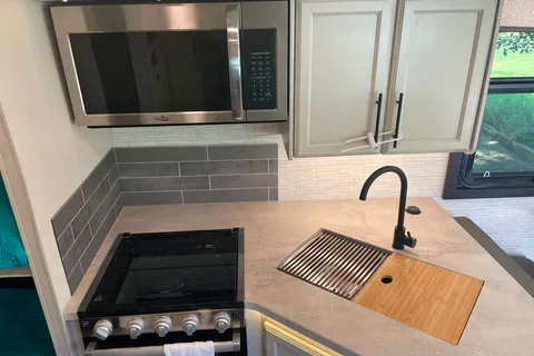 Jayco Greyhawk 31F Luxury Motorhome