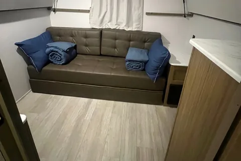 Nomadic Nature Rentals w Luxury Amenities (Lemonade)