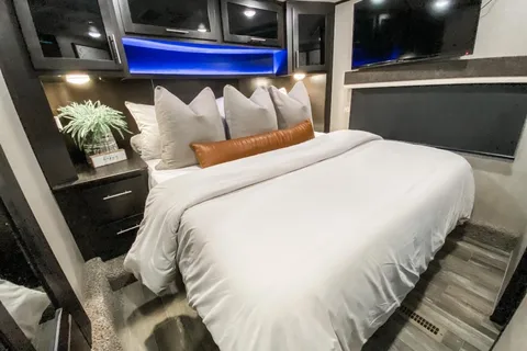 Jayco SEISMIC 4113 5TH Wheel
