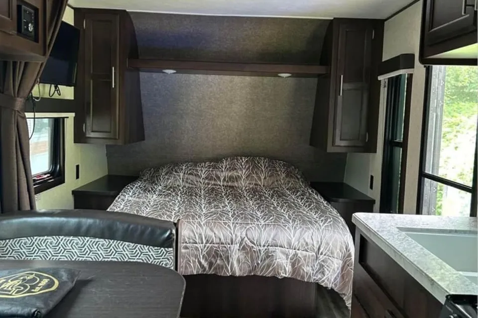 Nickolas's Jayco 224bh Travel Trailer