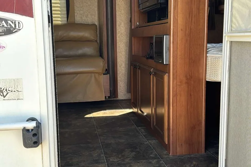 Heartland 28BRS Travel trailer
