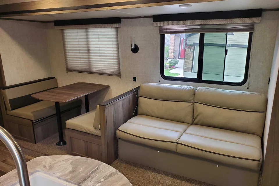 MODERN!!! Family fun  2021 kingsport