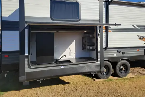 Willdwood **Huge Bunkroom** Delivery Only:  Fully Equipped: No Prep Fee