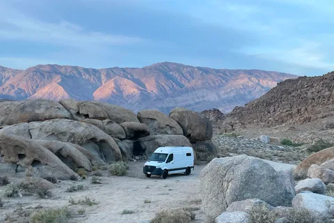 2020 Adventure Seeker Mercedes-Benz Sprinter 2500 Class B