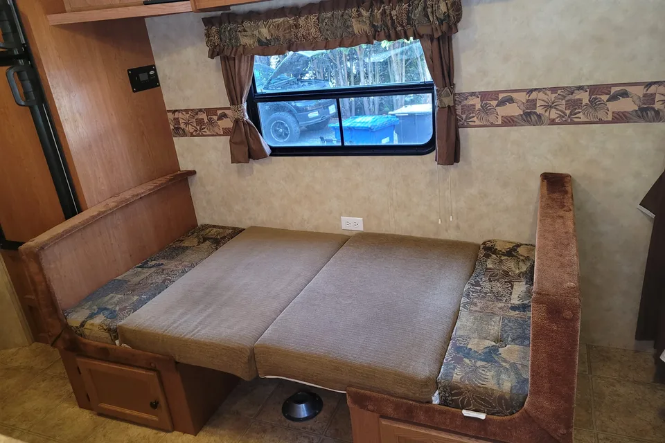 Nikki's Outdoorsman Travel Trailer
