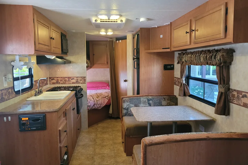 Nikki's Outdoorsman Travel Trailer