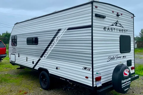 New 2024 East to West 170BHLE Travel Trailer