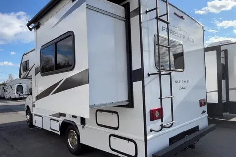 BRAND NEW 2025 AWESOME RV