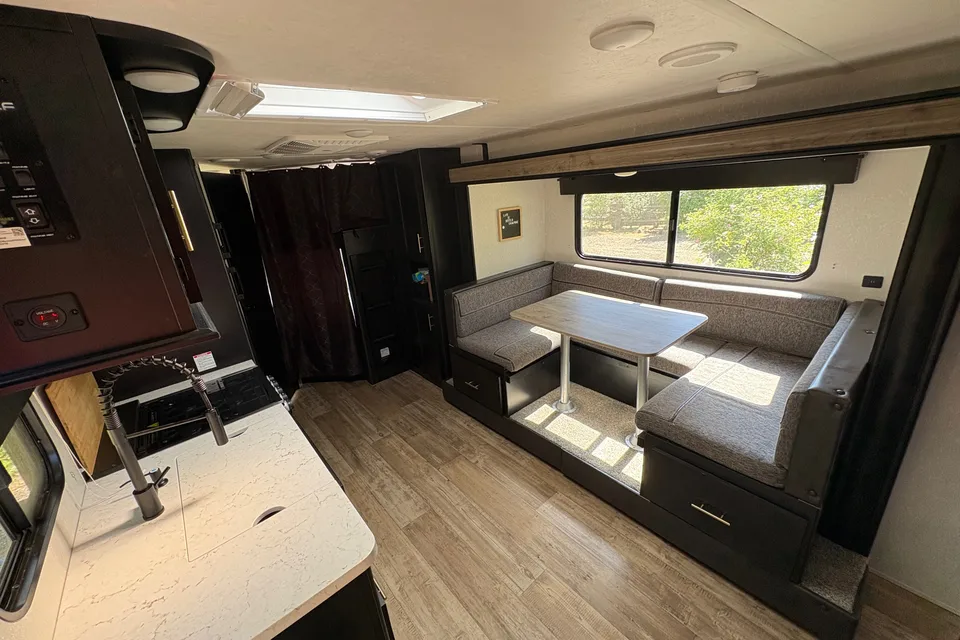 Forest River 2021 grey wolf limited 23dbh Travel Trailer