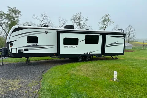 Keystone Outback Superlite 325BHS