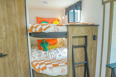  💥🏕️😍 2023 Pioneer BH270, Brand New, Sleeps 8 💥🏕️😍