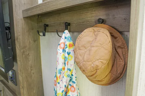  💥🏕️😍 2023 Pioneer BH270, Brand New, Sleeps 8 💥🏕️😍