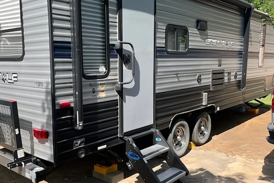 2020 Forest River Cherokee Grey Wolf