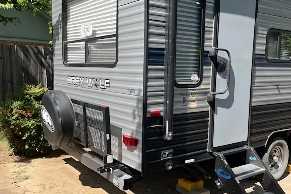 2020 Forest River Cherokee Grey Wolf