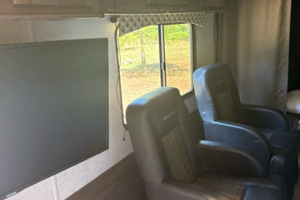 Jordan's Forest River 27rqmx Toy Hauler