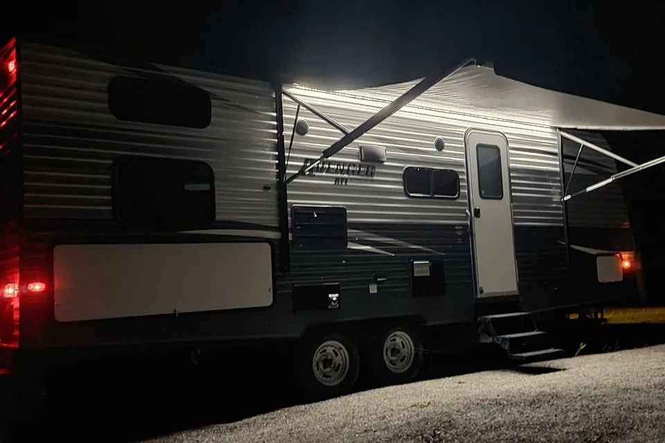 The Glamper Camper