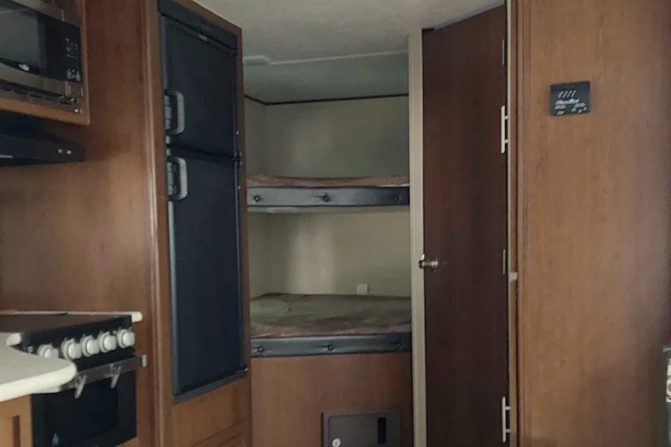 The Glamper Camper
