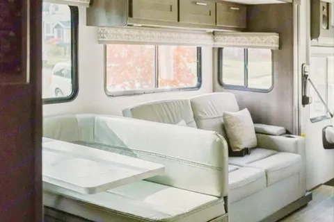 2021 Forest River Georgetown - Sleeps 8