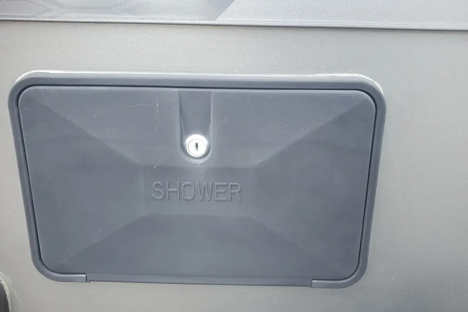 Adventure Made Easy | Lightweight Camper • SUV Towable • State Park Friendly