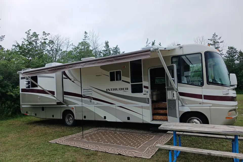 Jean-Claude's Damon Intruder Class A