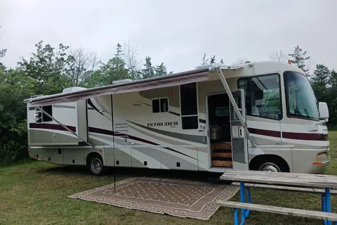 Jean-Claude's Damon Intruder Class A
