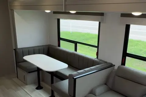 Browne’s s RV Cottage